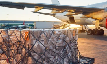 Transporte de carga aérea: como se especializar nessa área?