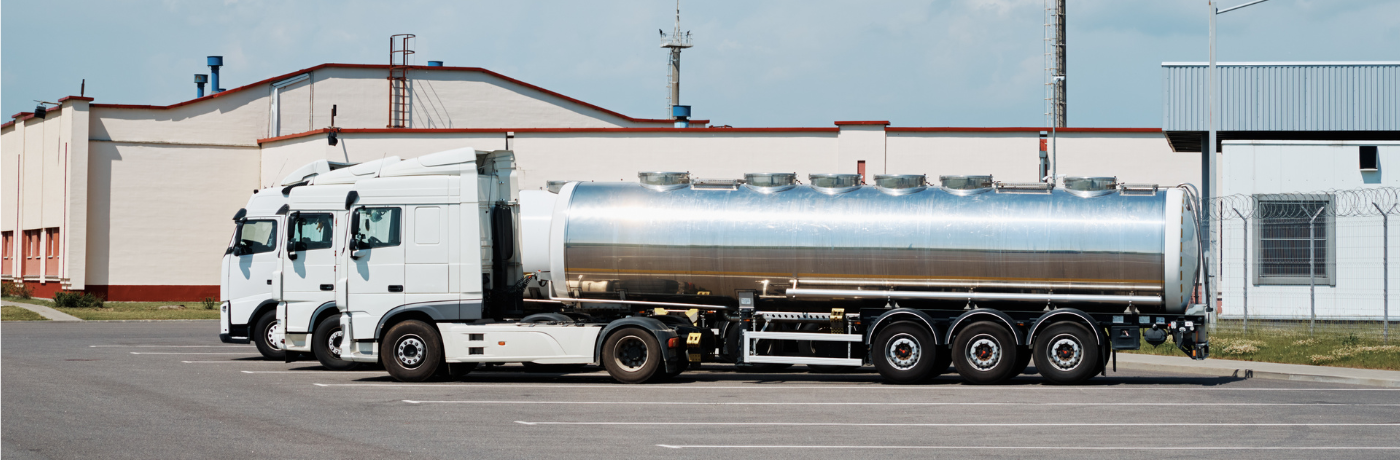 Transporte de carga líquida: exigências, cuidados e o que o microtransportador precisa saber